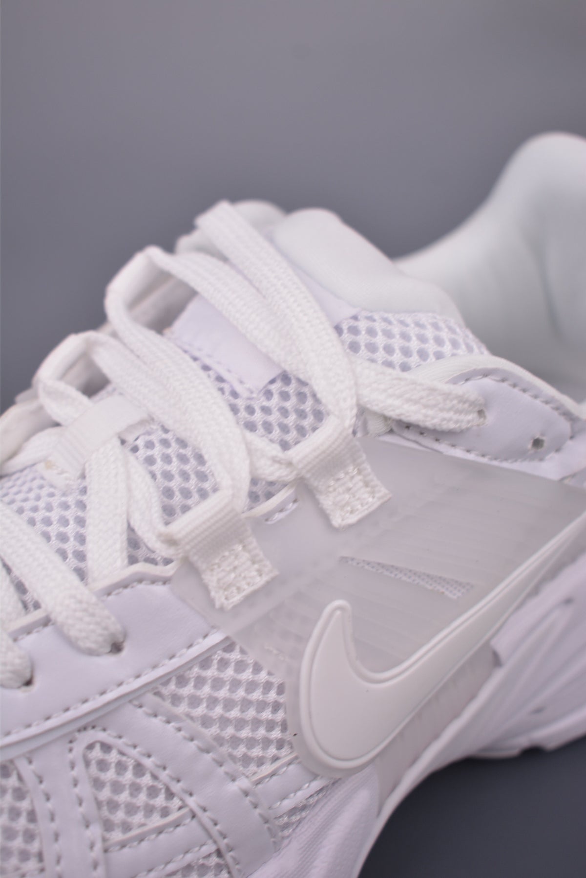 👟Nike V2K Run