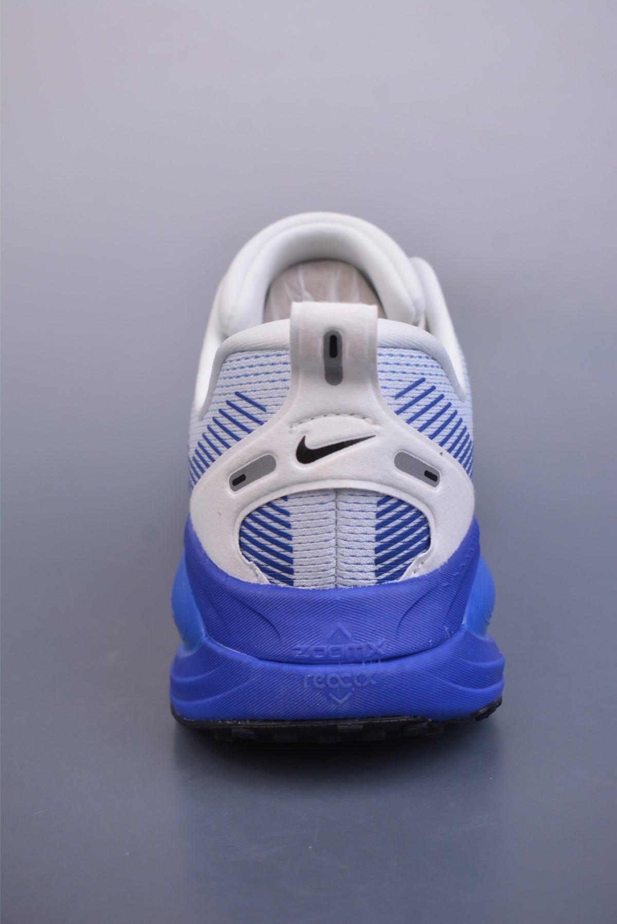 👟Nike Air Zoom Vomero 18