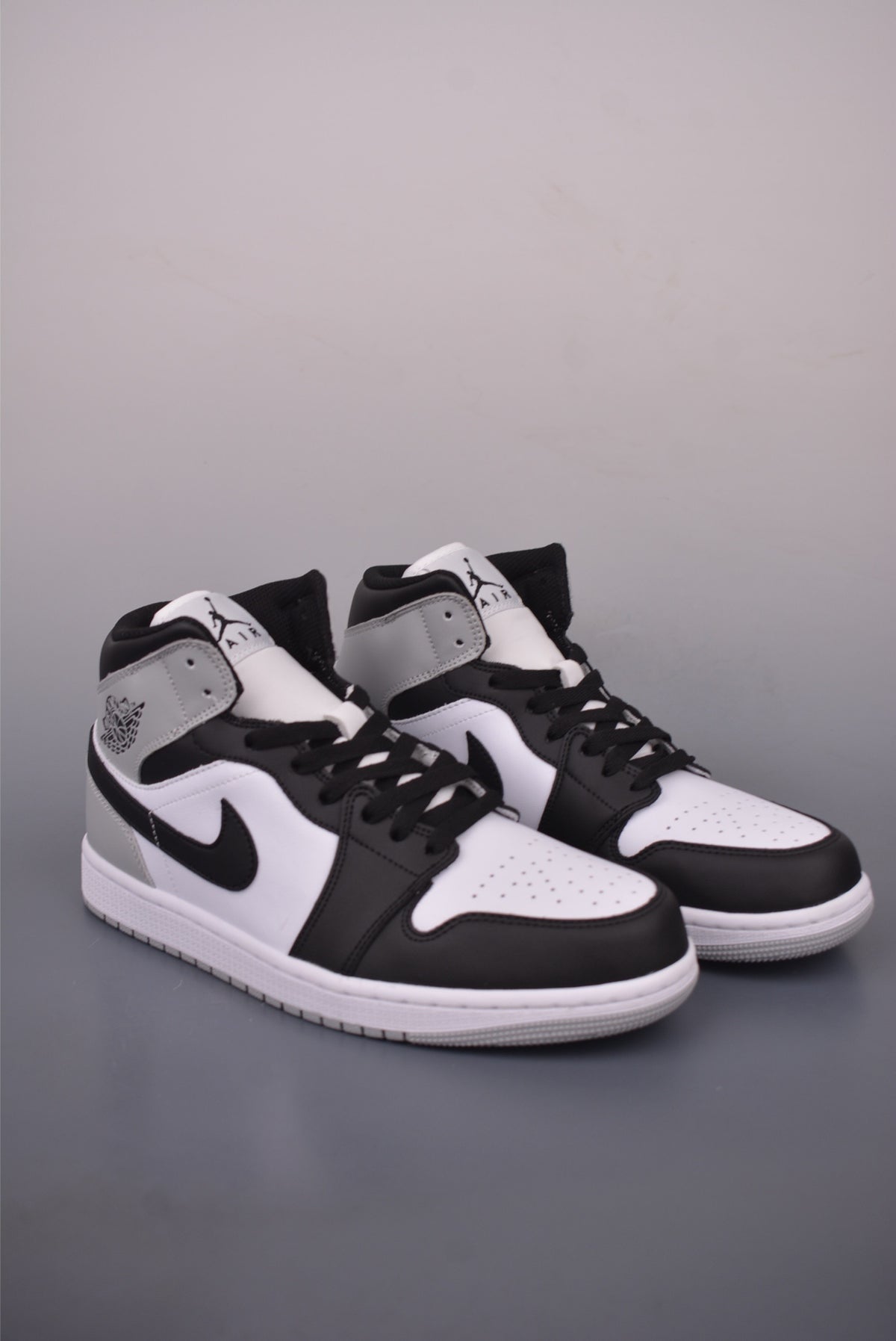 👟Air Jordan 1 Mid