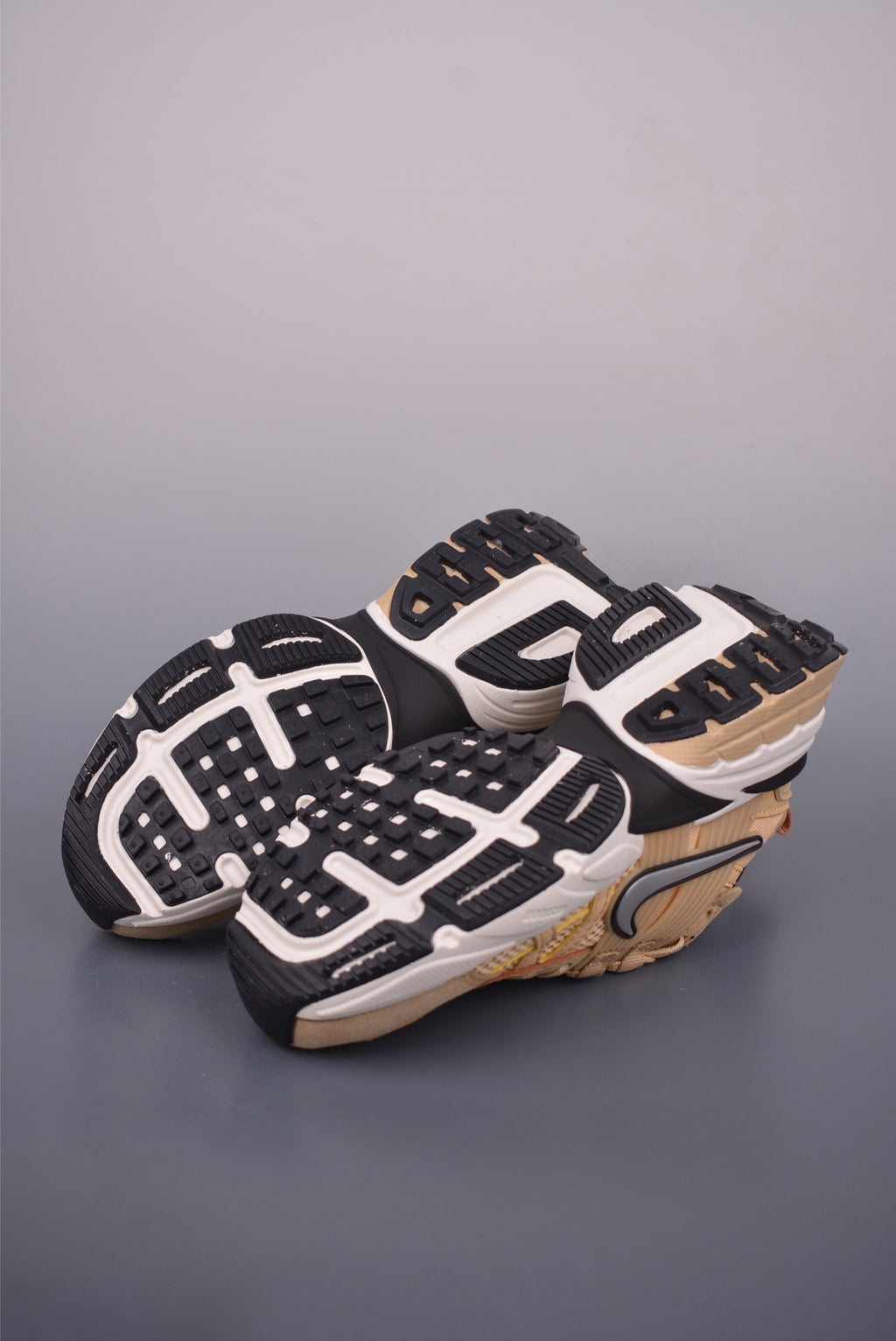 👟Nike V2K Run