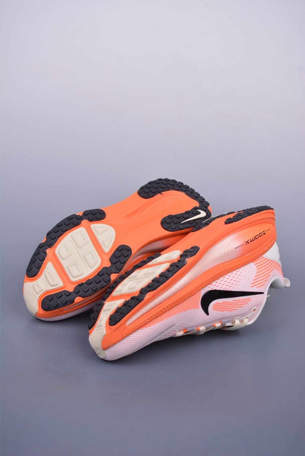 👟Nike Air Zoom Vomero 18