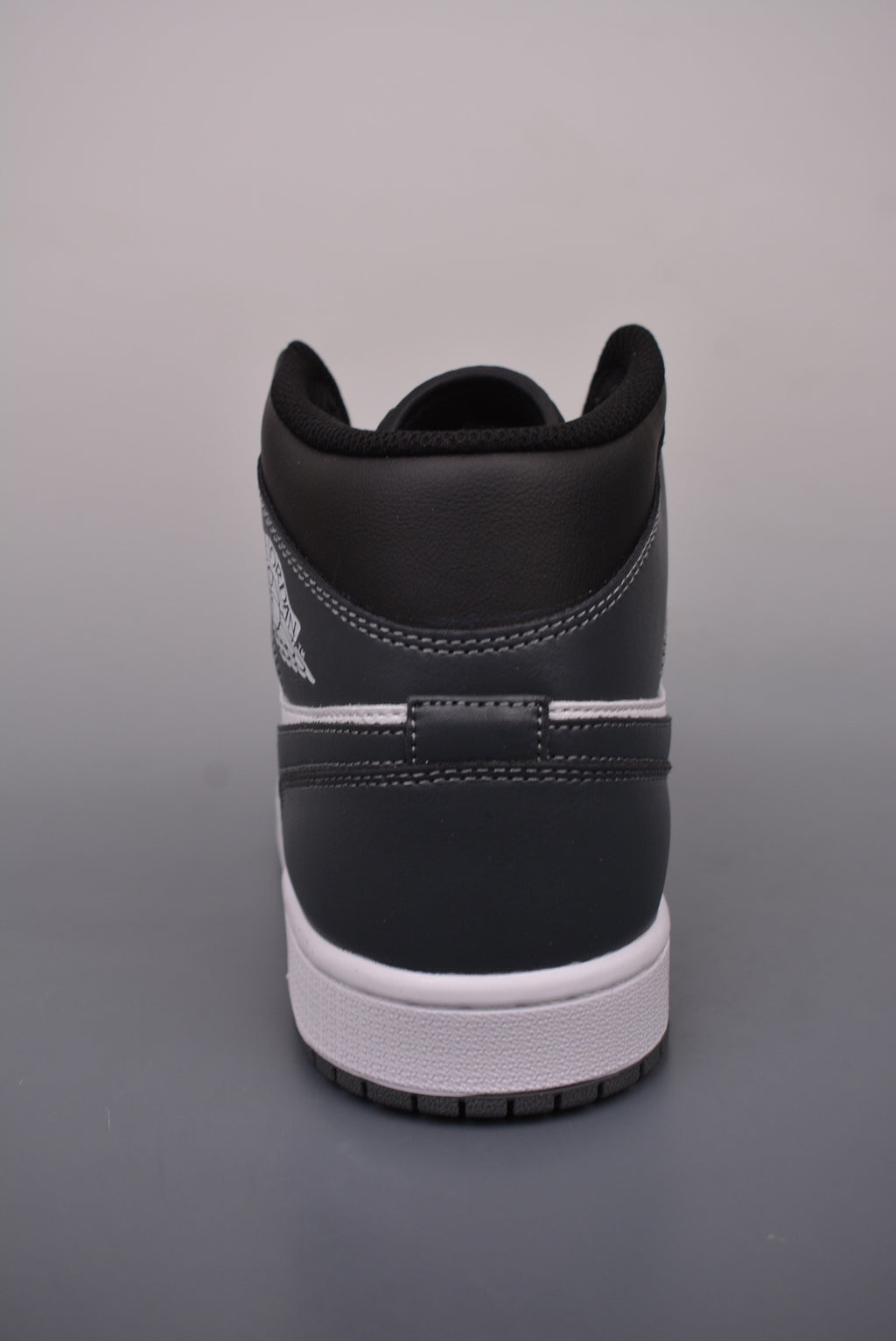 👟Air Jordan 1 Mid