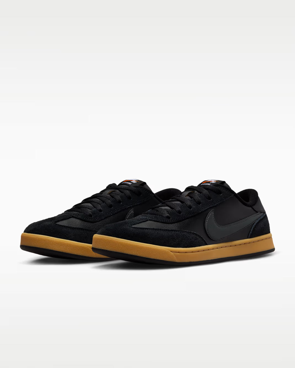 👟Nike SB FC Classic