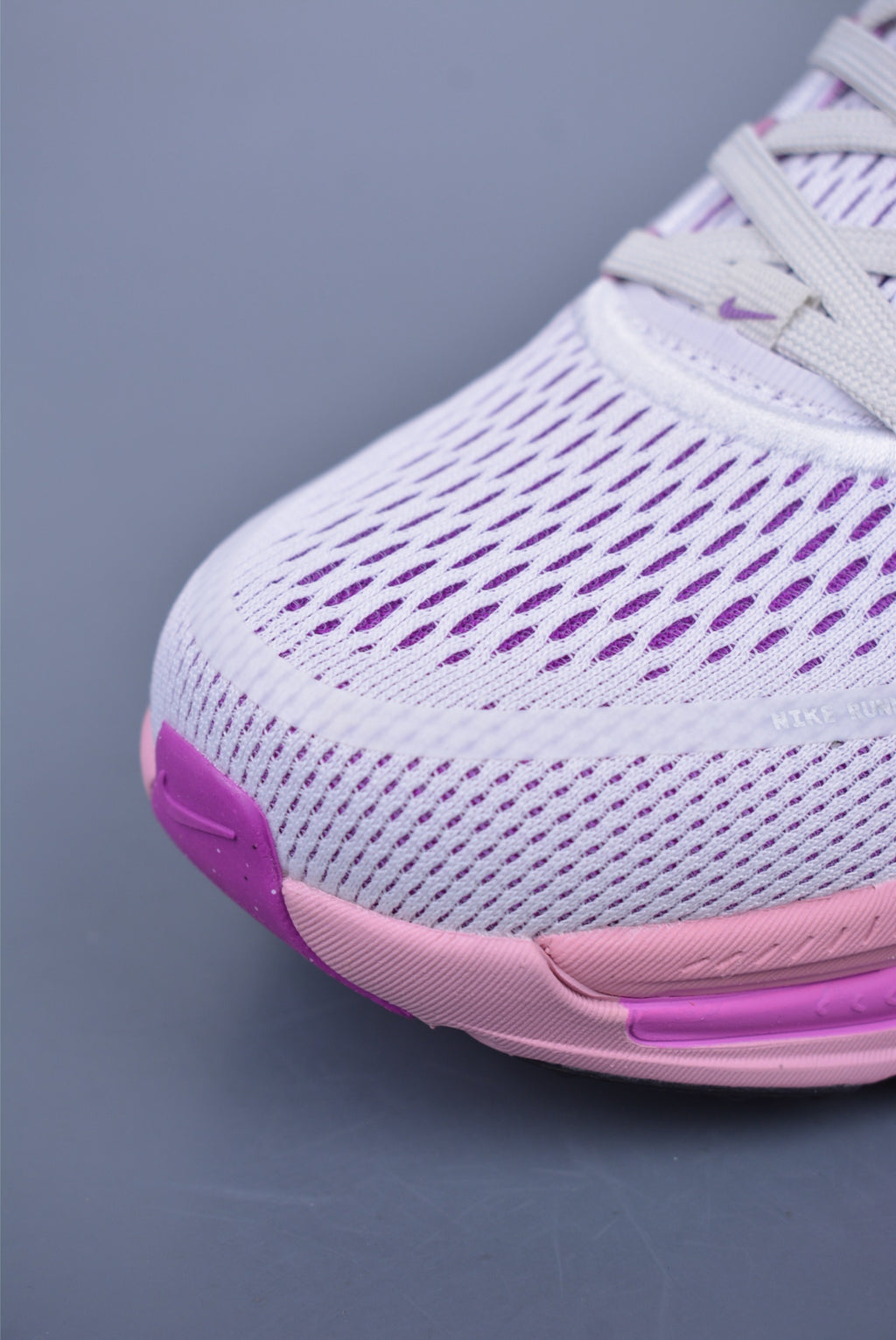 👟Nike Air Zoom Vomero 18