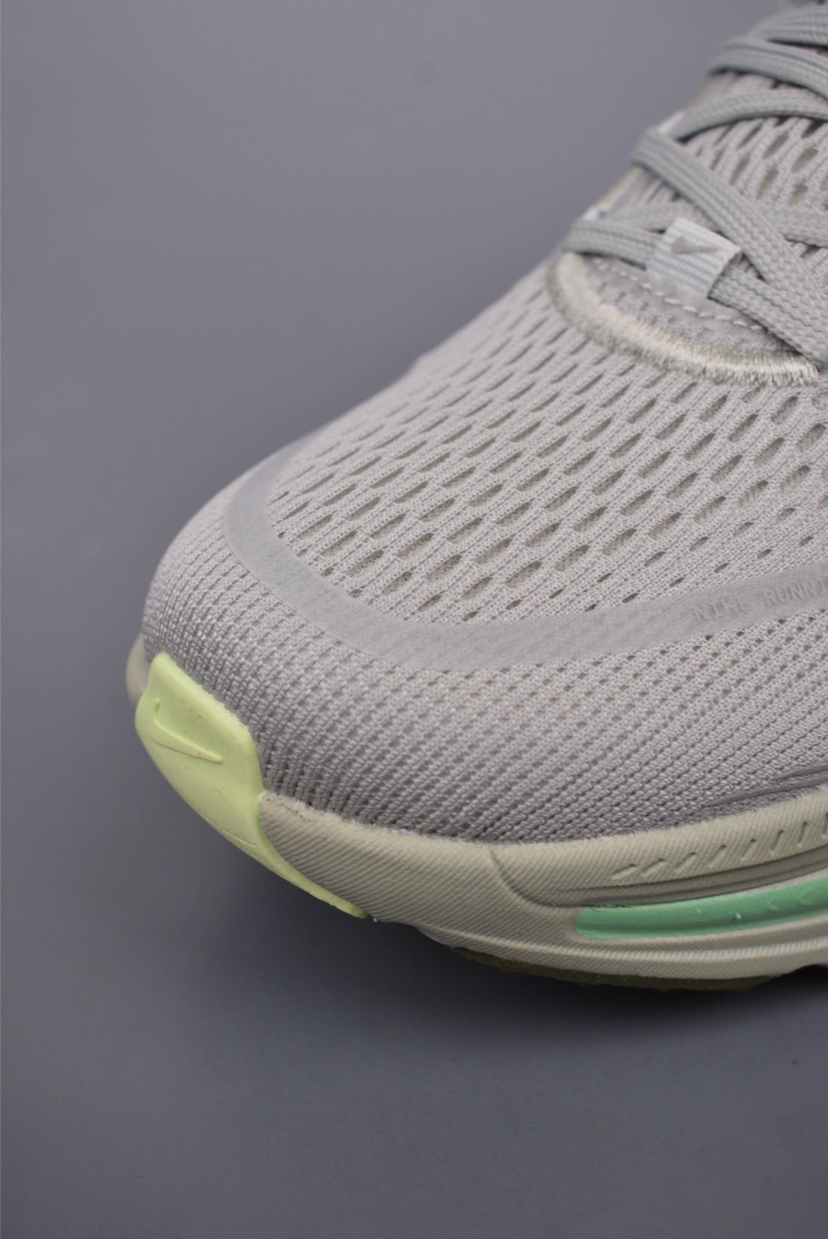👟Nike Air Zoom Vomero 18