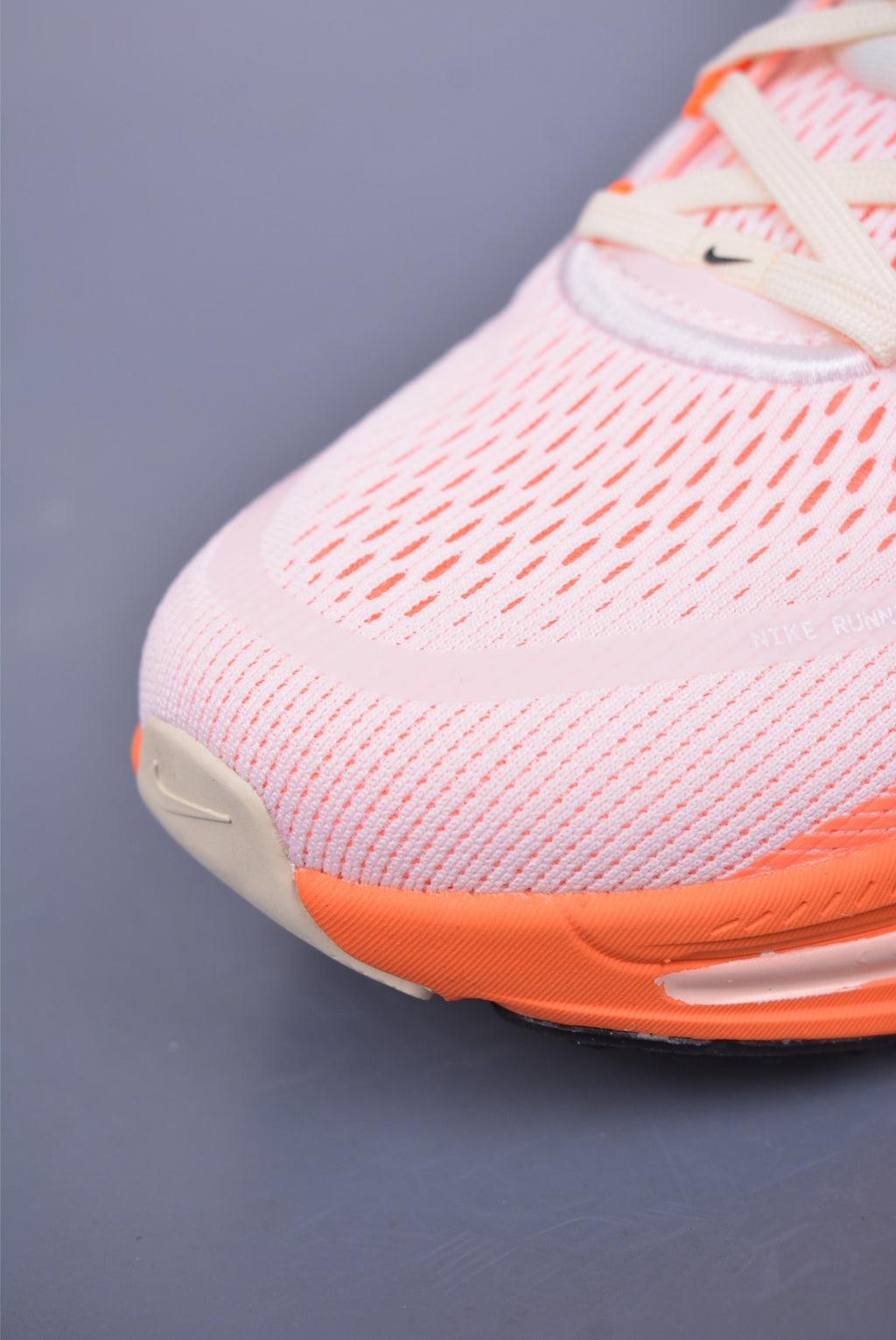👟Nike Air Zoom Vomero 18
