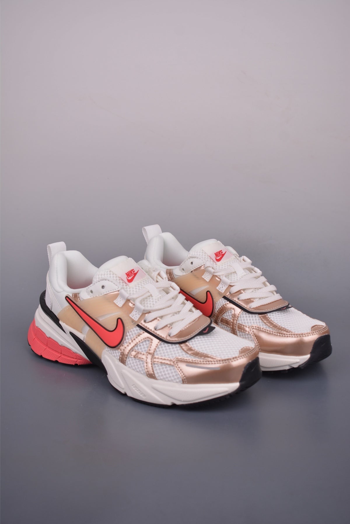 👟Nike V2K Run