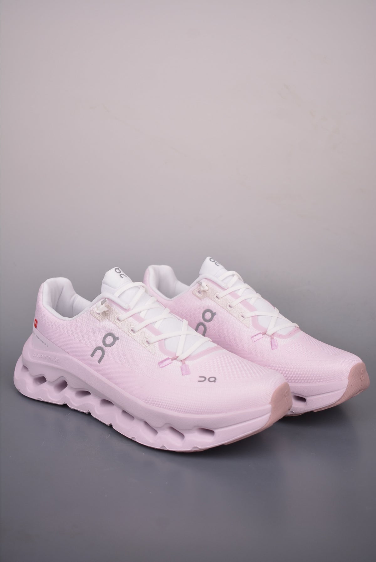 👟On Cloudtilt