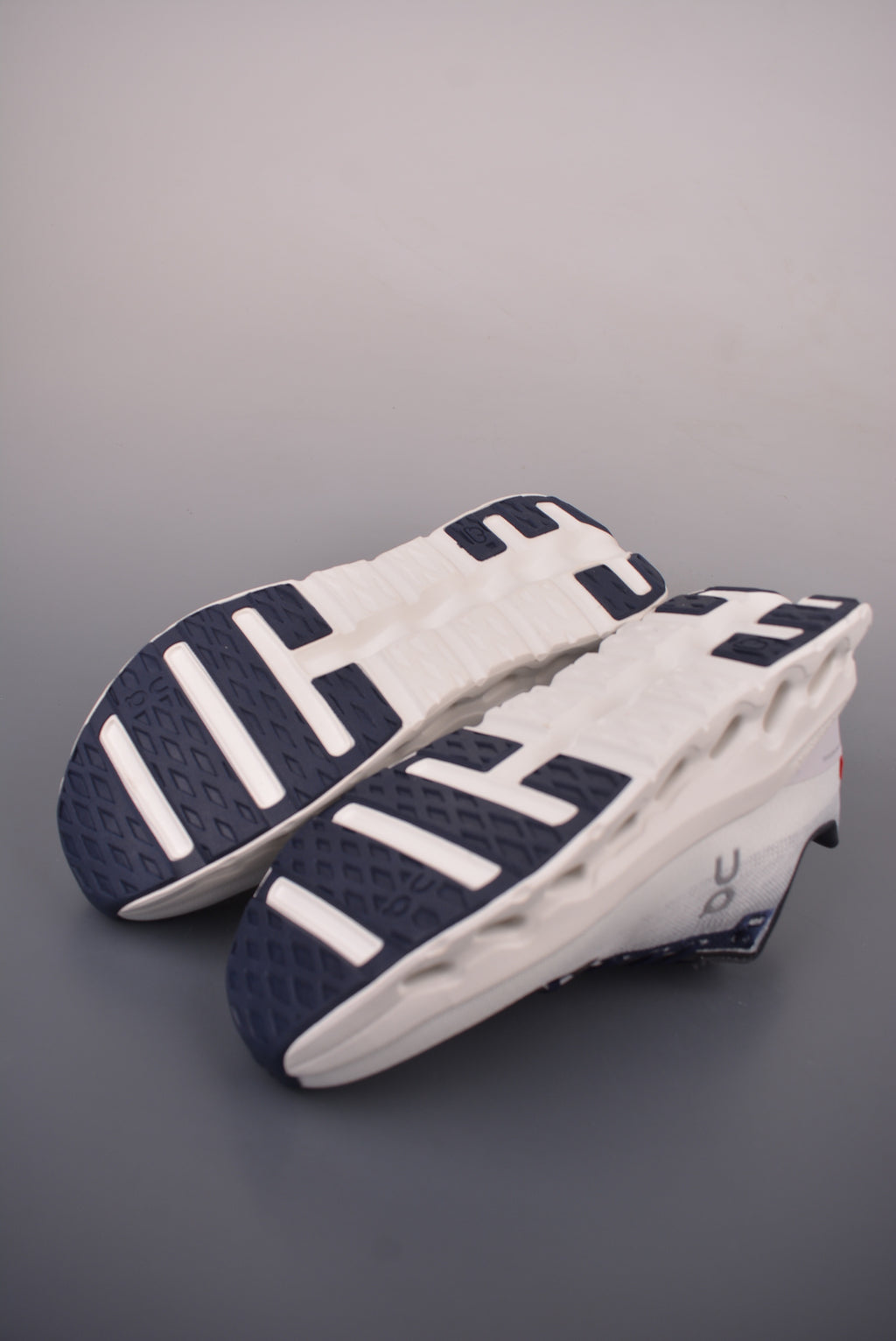 👟On Cloudtilt