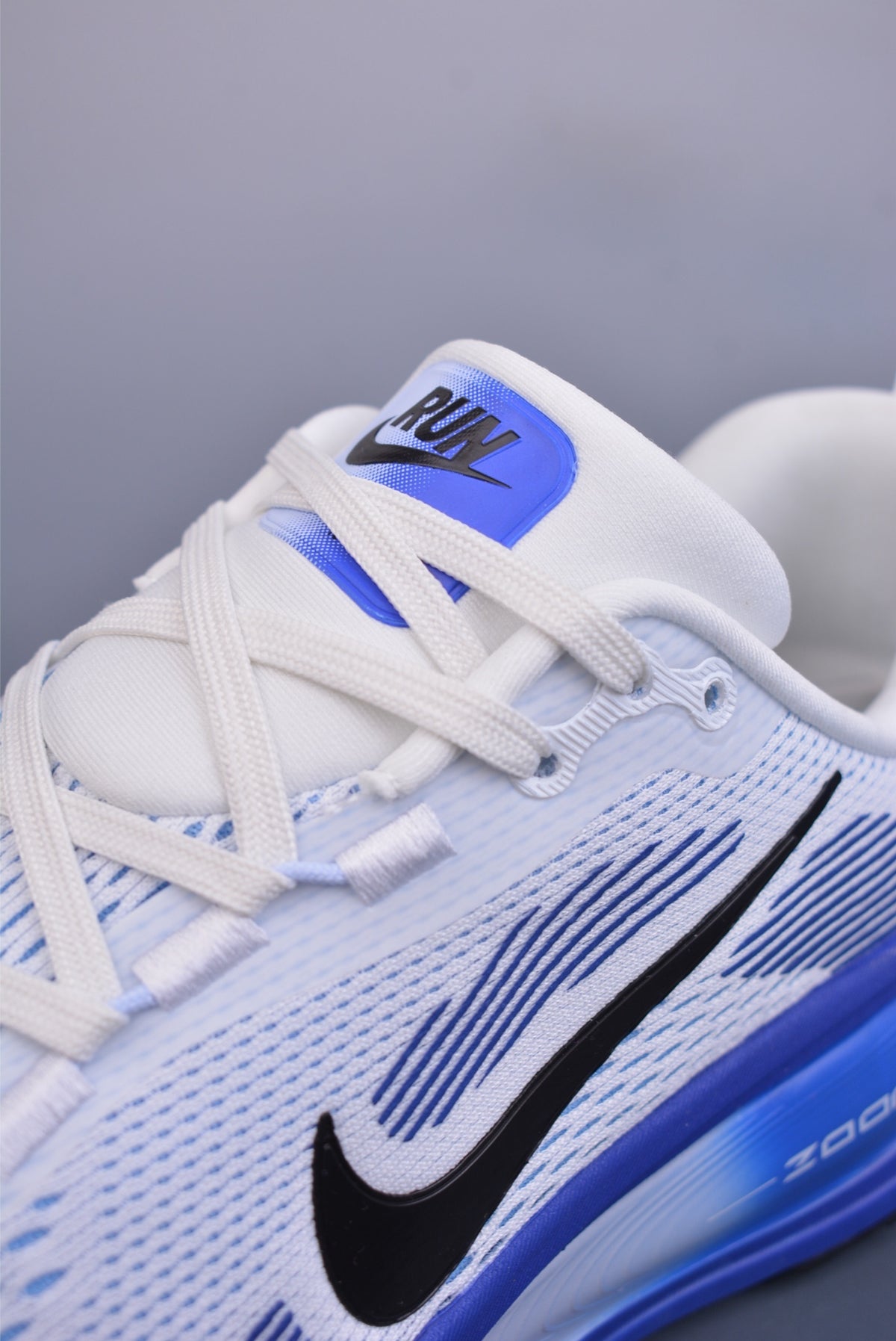 👟Nike Air Zoom Vomero 18