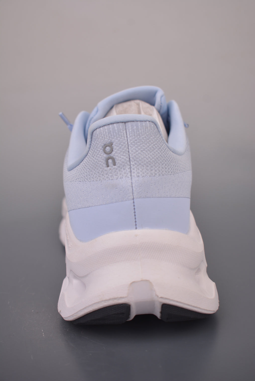 👟On Cloudtilt