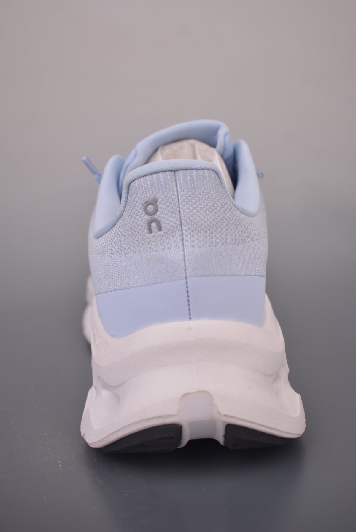 👟On Cloudtilt