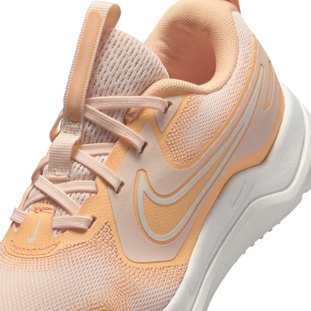 👟Nike Cosmic Runner